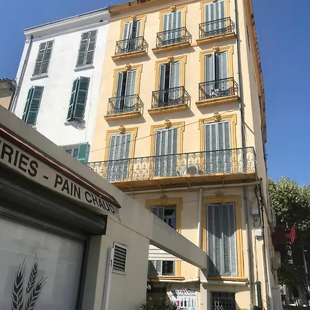 3 Pieces - Centre - Climatise Apartment